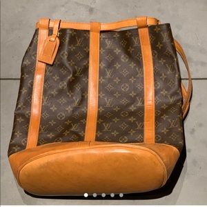 ✨💫 Vintage Louis Vuitton Backpack💫✨